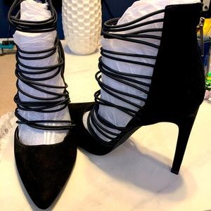 BCBG black pumps/stilettos